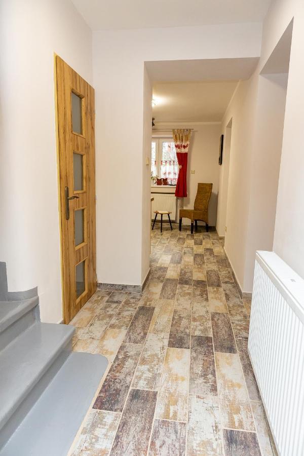 Prazdninovy Dum Valdik Villa Loket Exteriör bild